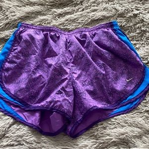 Women’s Nike running ahorts